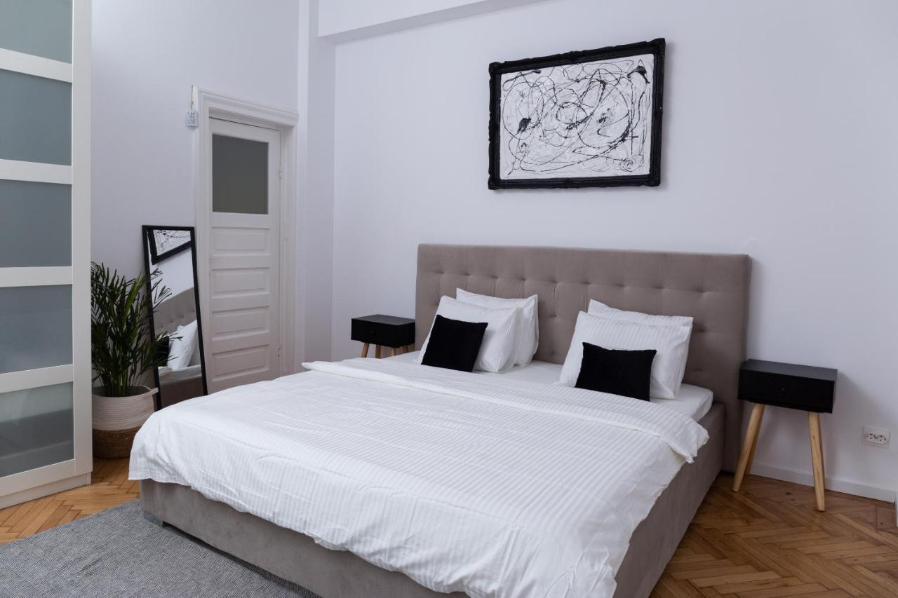 Ferienwohnung Color Aparments Coposu Blv Bukarest Exterior foto