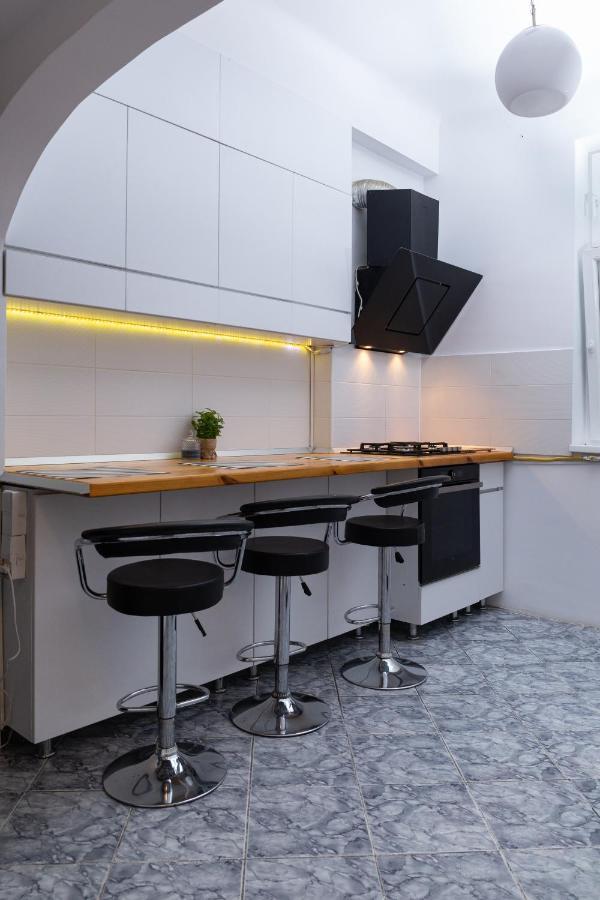 Ferienwohnung Color Aparments Coposu Blv Bukarest Exterior foto